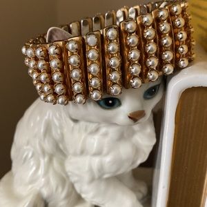 Vintage Faux Pearl Stretch Bracelet